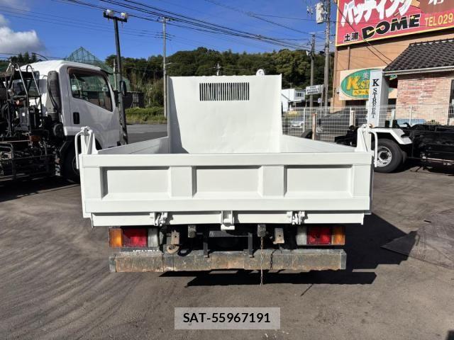 Isuzu ELF TRUCK 2017-03 7217977-5