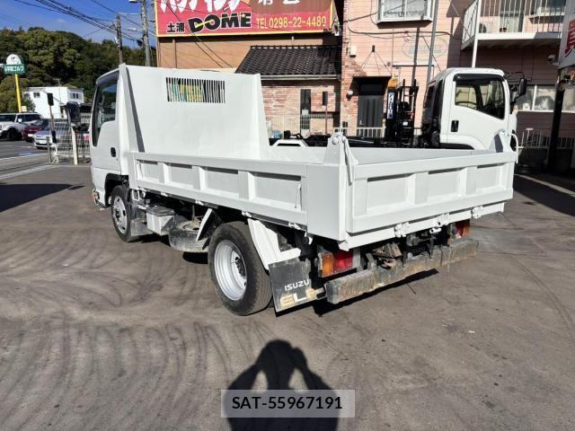 Isuzu ELF TRUCK 2017-03 7217977-6