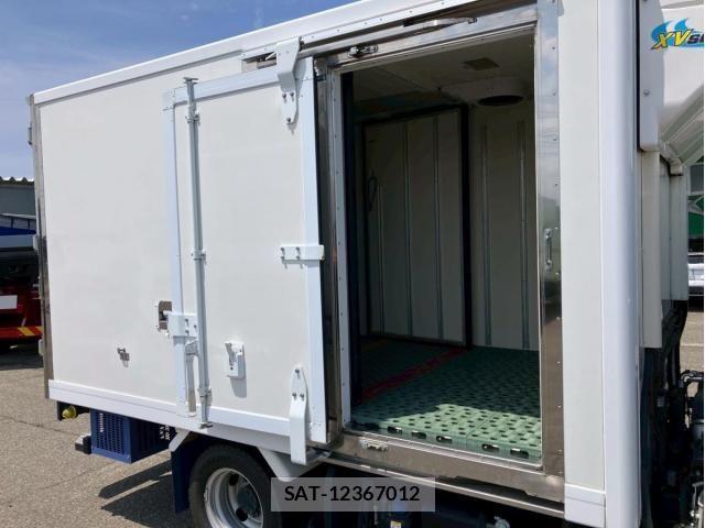 Isuzu ELF TRUCK 2019-12 7218030-8