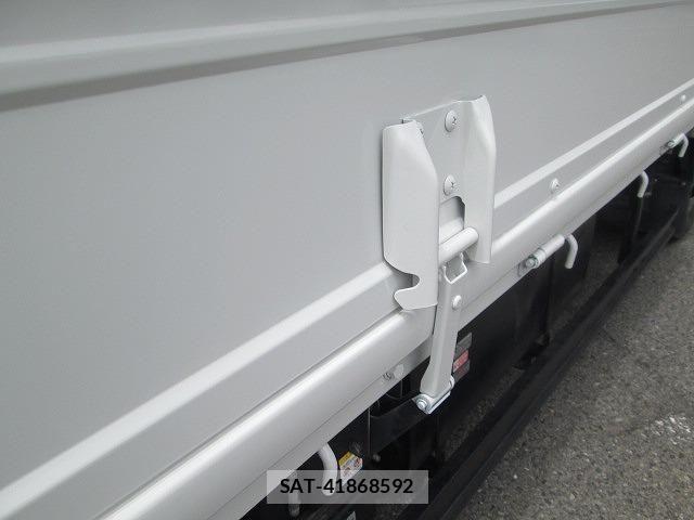 Isuzu ELF TRUCK 2021-06 7218042-10