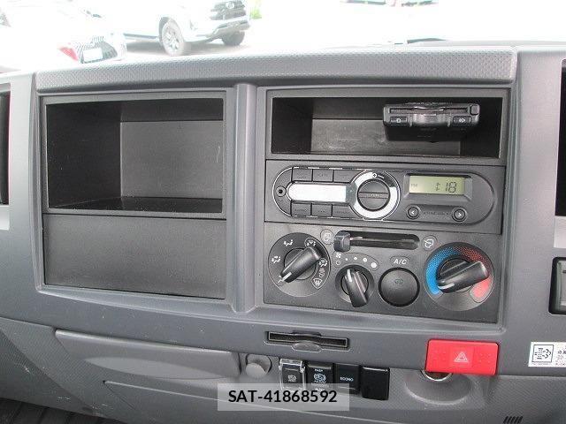 Isuzu ELF TRUCK 2021-06 7218042-20