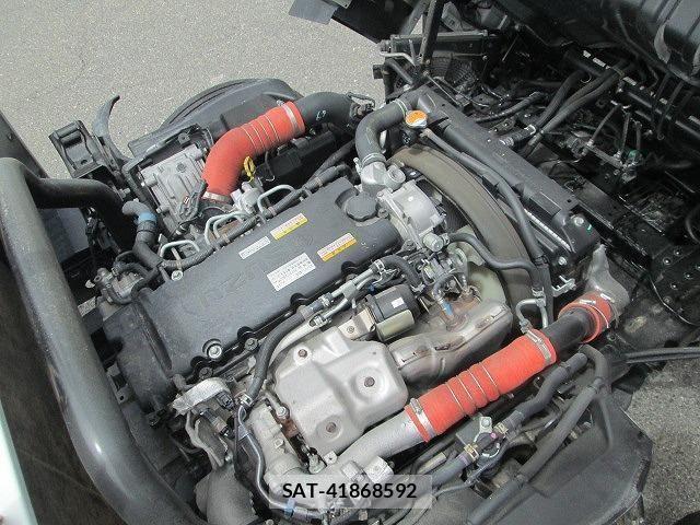 Isuzu ELF TRUCK 2021-06 7218042-29