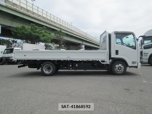 Isuzu ELF TRUCK 2021-06 7218042-3