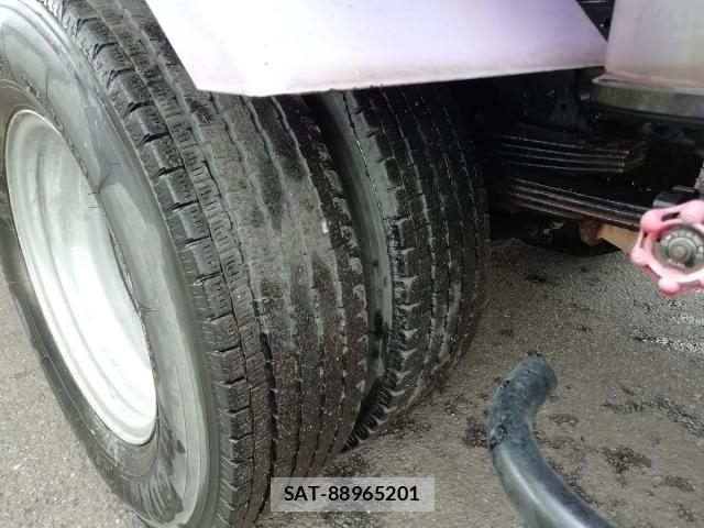 Isuzu ELF TRUCK 2017-01 7217974-11