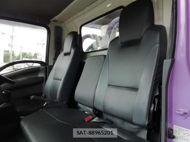 Isuzu ELF TRUCK 2017-01 7217974-23