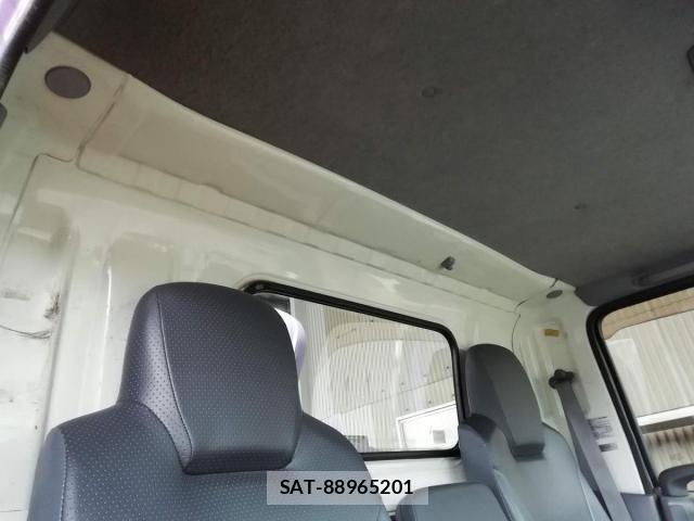 Isuzu ELF TRUCK 2017-01 7217974-27