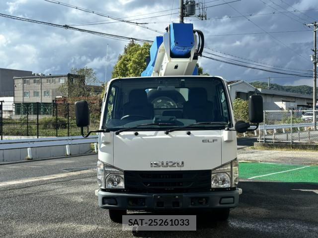Isuzu ELF TRUCK 2020-03 7218035-1