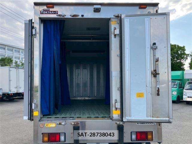 Isuzu ELF TRUCK 2016-03 7217972-10