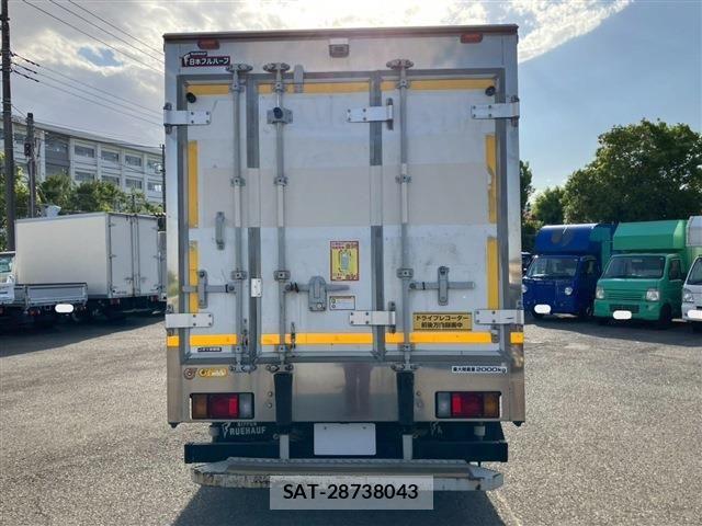 Isuzu ELF TRUCK 2016-03 7217972-5
