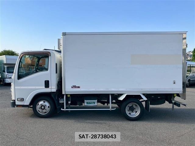 Isuzu ELF TRUCK 2016-03 7217972-7