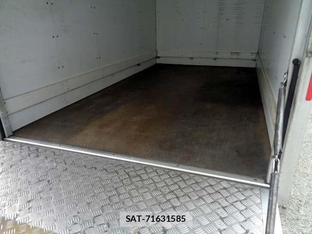 Isuzu ELF TRUCK 2016-04 7217971-10
