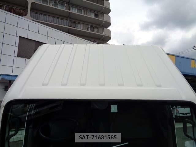 Isuzu ELF TRUCK 2016-04 7217971-18