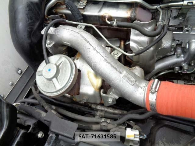 Isuzu ELF TRUCK 2016-04 7217971-19