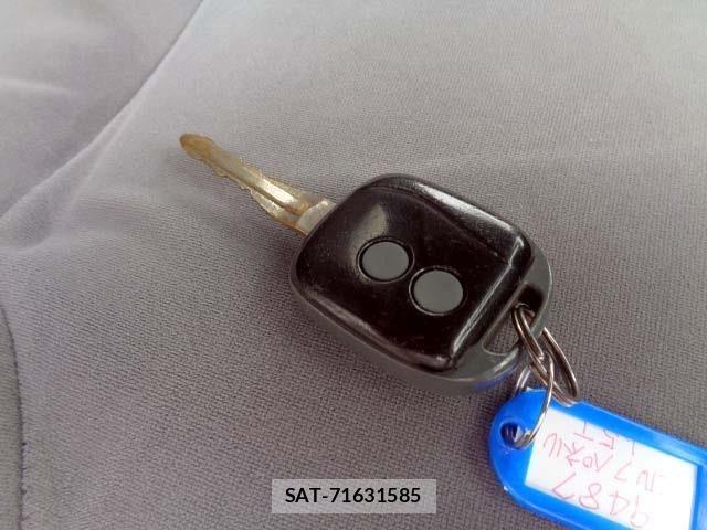 Isuzu ELF TRUCK 2016-04 7217971-7