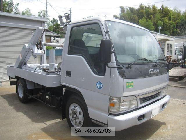 Isuzu ELF TRUCK 2003-01 7217938-0