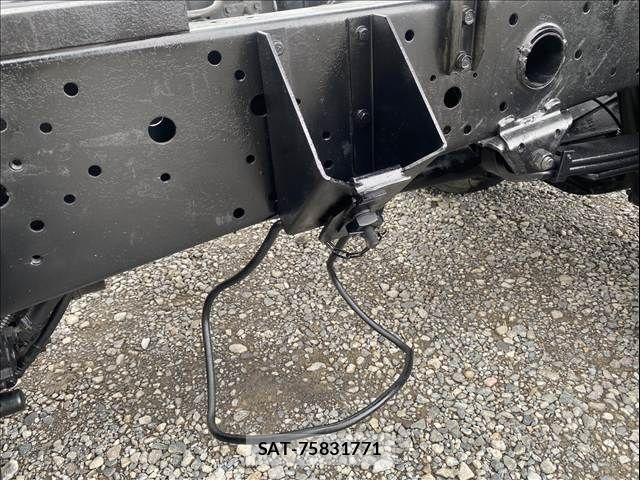 Isuzu ELF TRUCK 2006-05 7217951-23