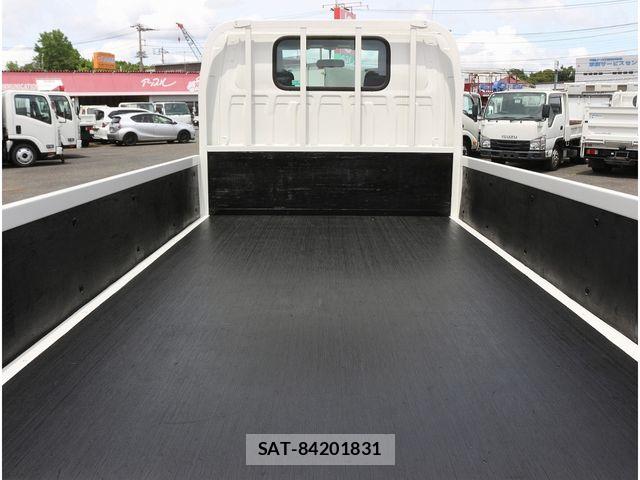 Isuzu ELF TRUCK 2020-02 7218034-12
