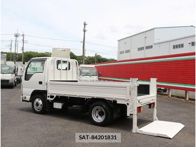 Isuzu ELF TRUCK 2020-02 7218034-14