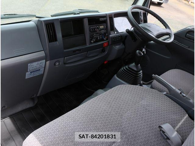Isuzu ELF TRUCK 2020-02 7218034-28