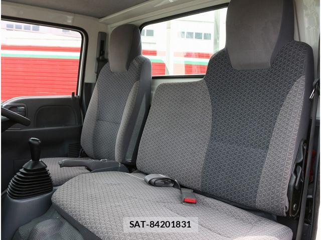 Isuzu ELF TRUCK 2020-02 7218034-29