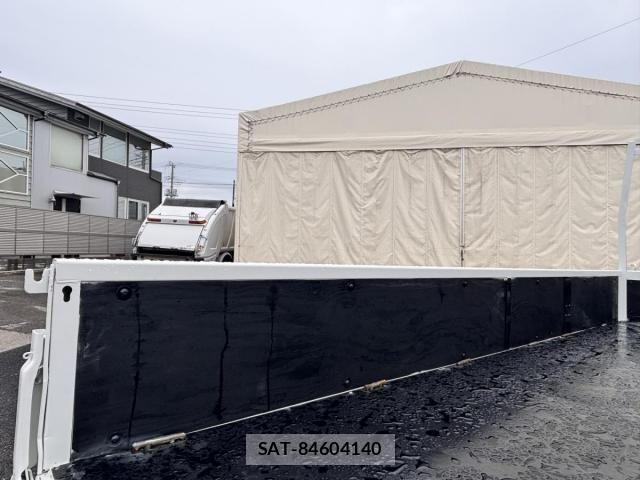Isuzu ELF TRUCK 2013-09 7217959-9