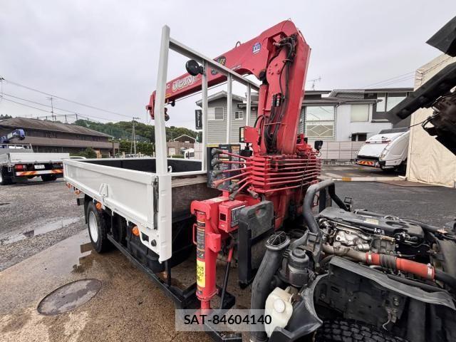 Isuzu ELF TRUCK 2013-09 7217959-25