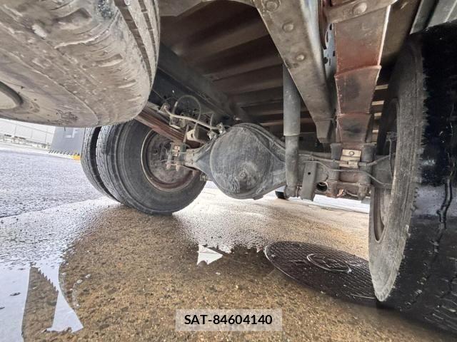 Isuzu ELF TRUCK 2013-09 7217959-29
