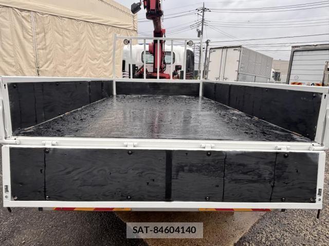 Isuzu ELF TRUCK 2013-09 7217959-8