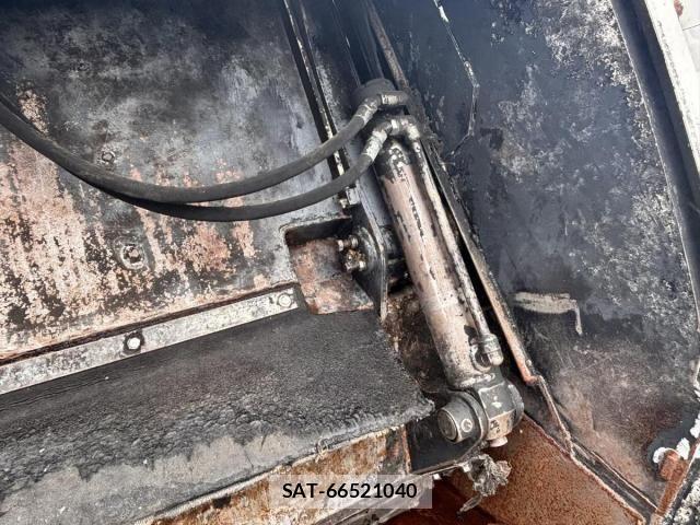 Isuzu ELF TRUCK 2017-01 7217976-19