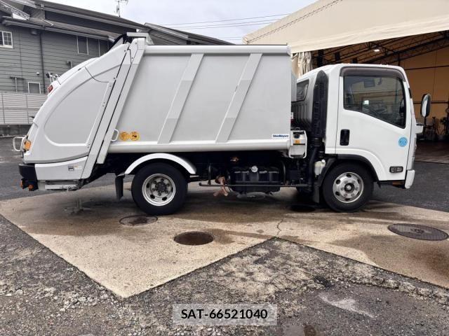 Isuzu ELF TRUCK 2017-01 7217976-3