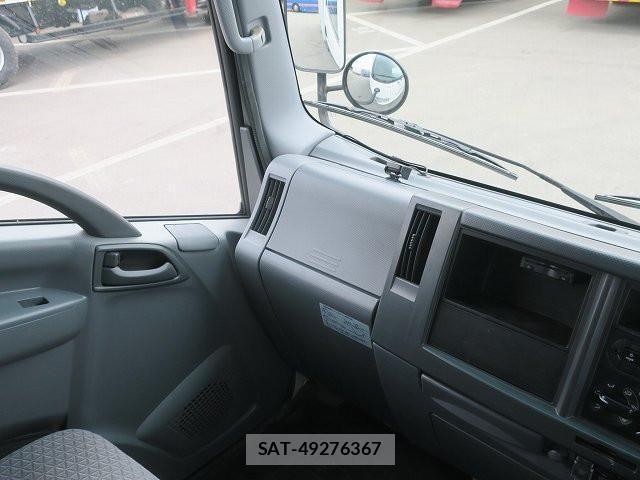 Isuzu ELF TRUCK 2019-06 7218026-16