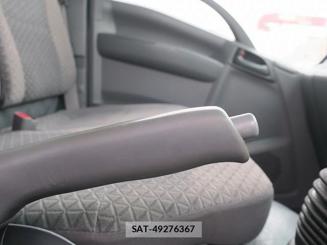 Isuzu ELF TRUCK 2019-06 7218026-22