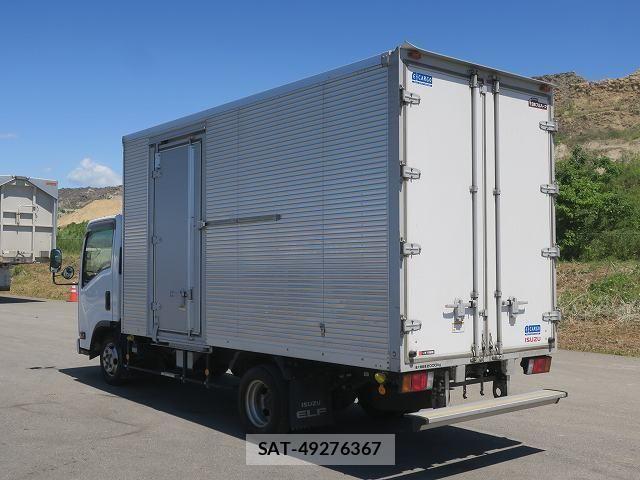 Isuzu ELF TRUCK 2019-06 7218026-3