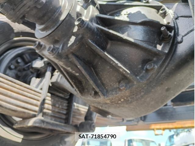 Isuzu ELF TRUCK 2018-02 7217983-10