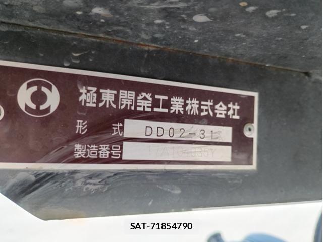 Isuzu ELF TRUCK 2018-02 7217983-14