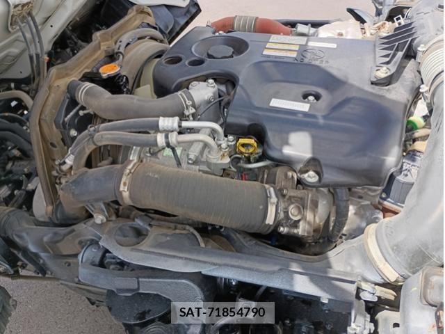 Isuzu ELF TRUCK 2018-02 7217983-16