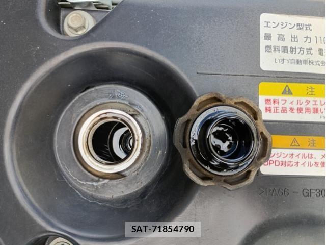 Isuzu ELF TRUCK 2018-02 7217983-20