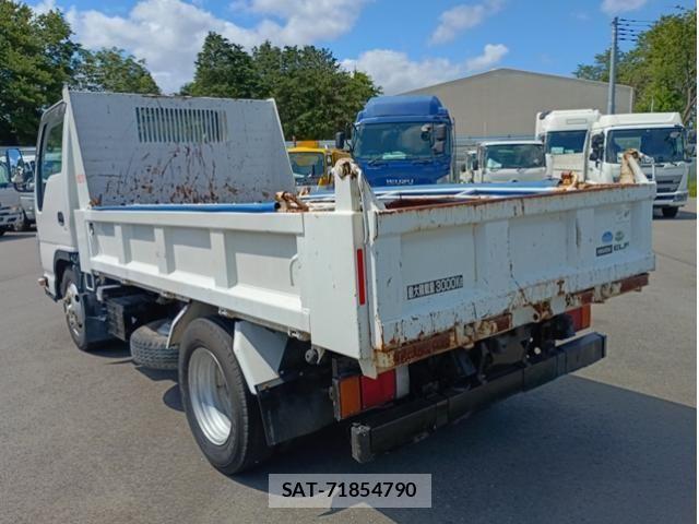 Isuzu ELF TRUCK 2018-02 7217983-3