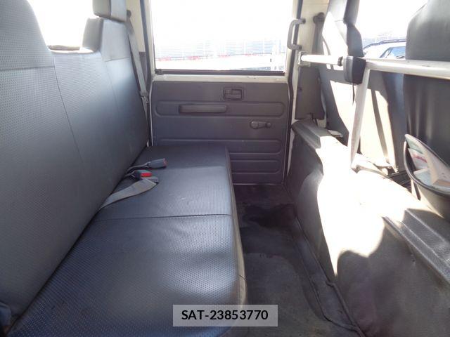 Isuzu ELF TRUCK 2018-02 7217986-9