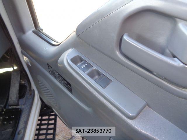 Isuzu ELF TRUCK 2018-02 7217986-10