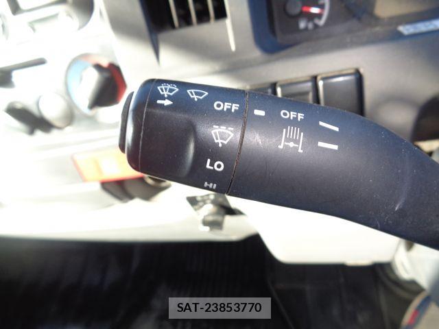 Isuzu ELF TRUCK 2018-02 7217986-18