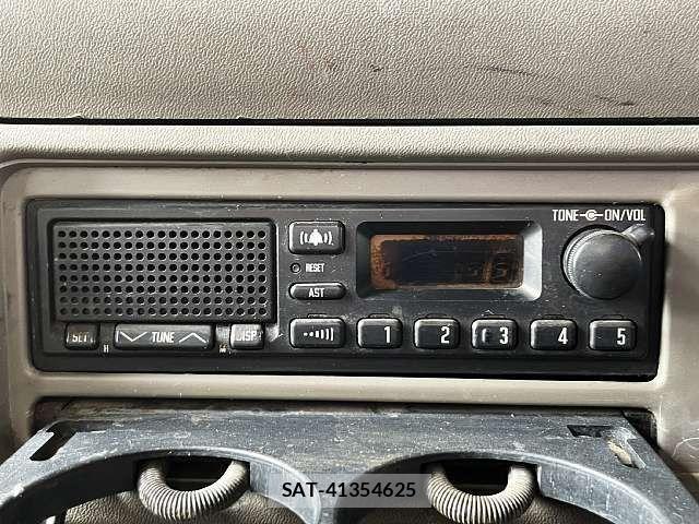 Isuzu ELF TRUCK 1995-03 7217929-4