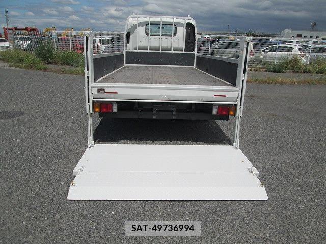 Isuzu ELF TRUCK 2019-04 7218028-13