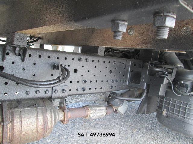 Isuzu ELF TRUCK 2019-04 7218028-20