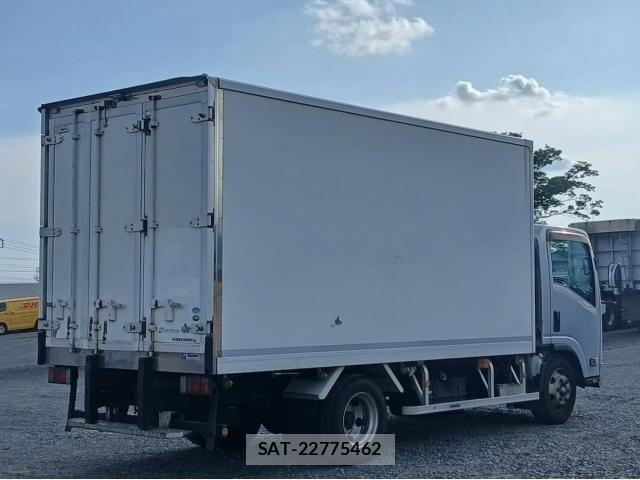 Isuzu ELF TRUCK 2016-06 7217973-4