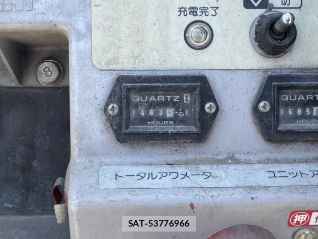 Isuzu ELF TRUCK 2012-10 7217955-10