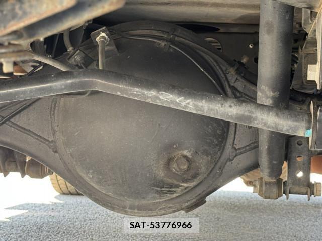 Isuzu ELF TRUCK 2012-10 7217955-25