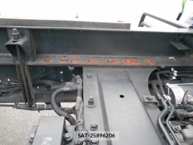 Isuzu ELF TRUCK 2003-07 7217940-19
