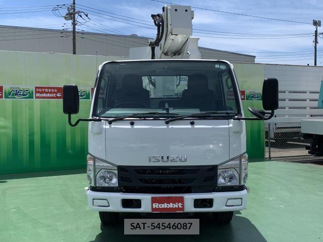 Isuzu ELF TRUCK 2017-11 7217975-8