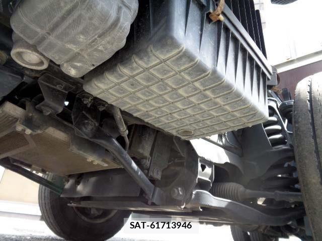 Isuzu ELF TRUCK 2008-03 7217952-13